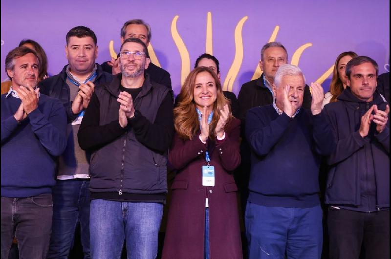 En Entre Riacuteos el peronismo federal presentoacute un programa para cerrar la grieta con el campo