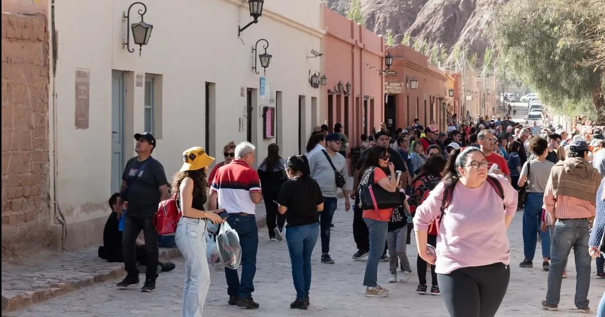 El finde largo dejoacute impacto de  3145 millones en Jujuy