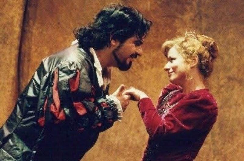 Mozarteum Jujuy presenta la obra Amores de oacutepera que combina teatro y liacuterica