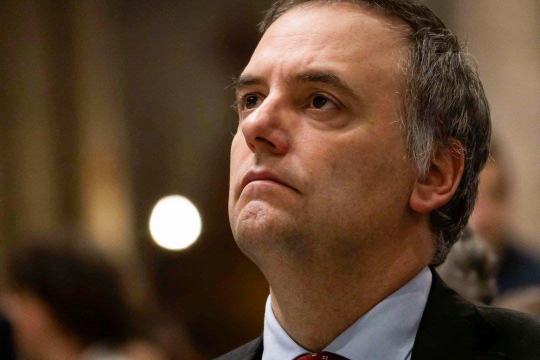 El Gobierno pospuso la buacutesqueda de apoyos a leyes para negociar por la poleacutemica de Adorni
