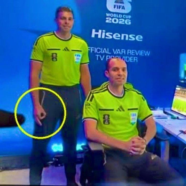 FIFA cerroacute el caso del aacuterbitro acusado por un posible gesto supremacista en el Mundial