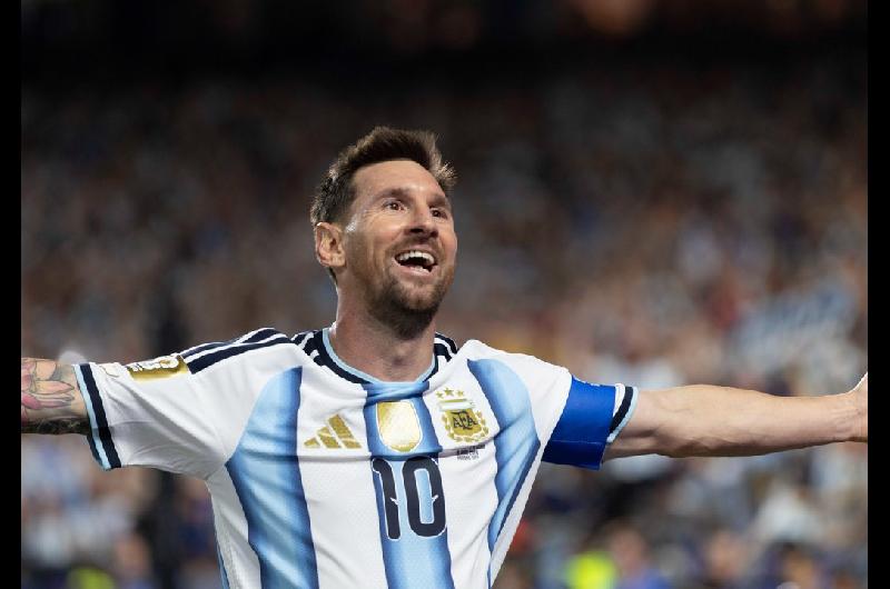 El oportunismo de Messi puso el segundo de Argentina ante Argelia