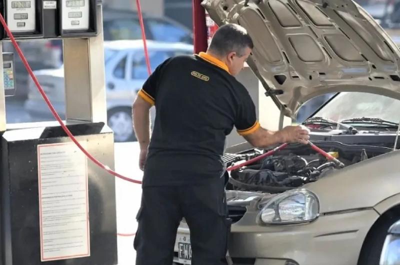 GNC maacutes barato que la nafta- 7000 vehiacuteculos se convirtieron a gas en Jujuy
