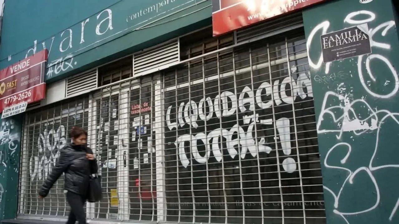 Sector privado perdioacute 14044 empresas en un antildeo y acumula 25 meses de retroceso interanual