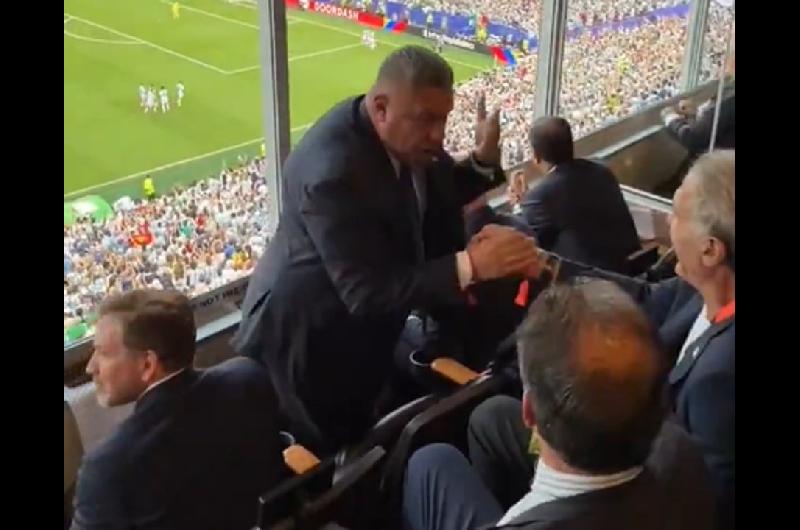 El reproche de Chiqui Tapia a Ruggeri en pleno festejo del gol de Messi