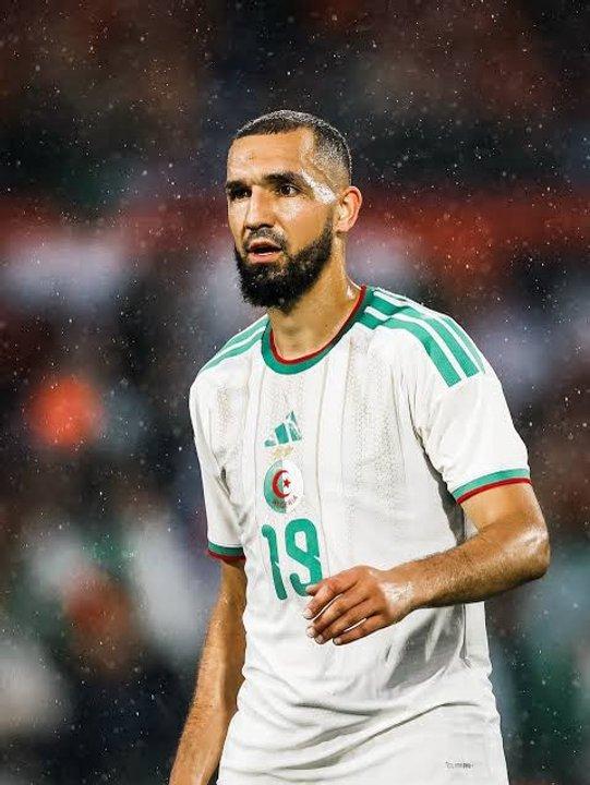 La historia del jugador argelino que volvioacute al fuacutetbol profesional despueacutes de sufrir un paro cardiacuteaco