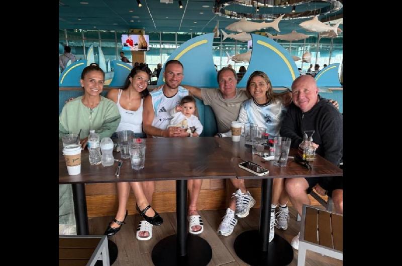 Tarde libre para la Seleccioacuten en Kansas City- visitas familiares fotos y momentos compartidos en redes