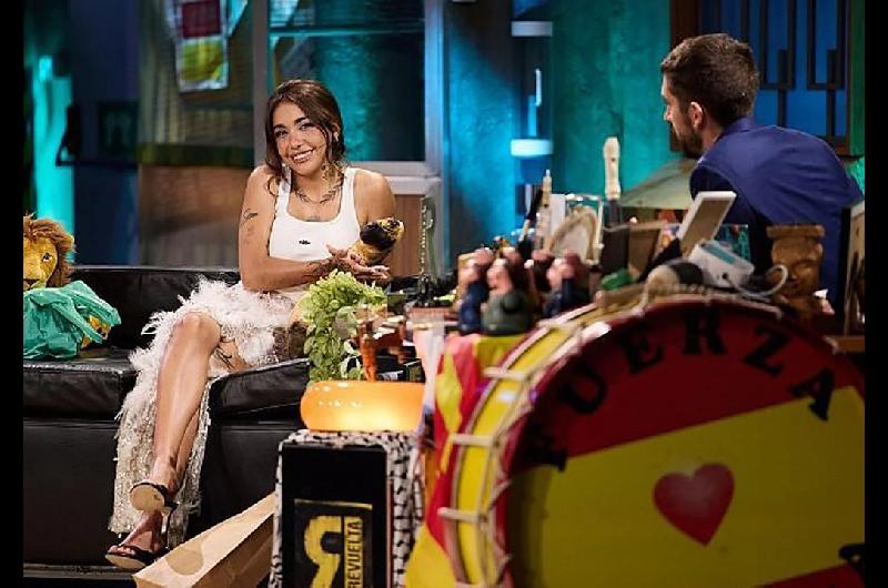 Mariacutea Becerra habloacute sin filtro sobre su vida sexual con J Rei- ldquoSoy muy gauchita