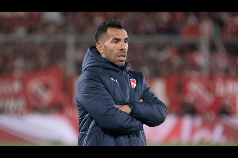 Tevez le hace juicio a Independiente- le reclama maacutes de un milloacuten de doacutelares