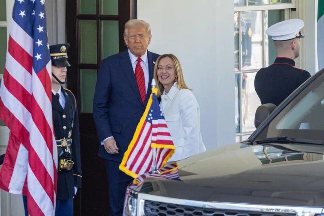 Italia canceloacute una visita oficial a Estados Unidos tras declaraciones ldquoofensivasrdquo de Donald Trump contra Giorgia Meloni
