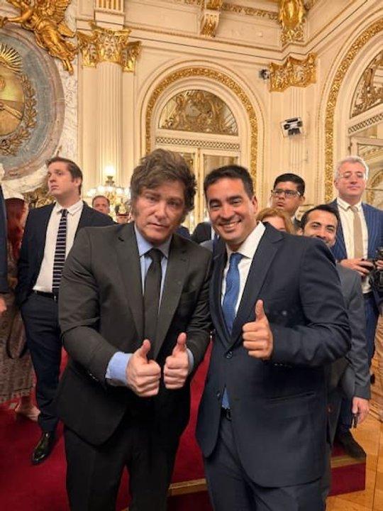 Los motivos detraacutes de la designacioacuten de Ravier y las versiones sobre la permanencia de Adorni