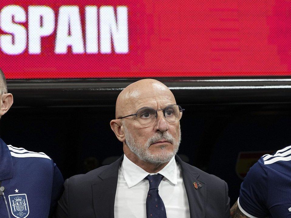 De la Fuente reveloacute a queacute jugador argentino ldquorobariacuteardquo para Espantildea- ldquoEs fantaacutesticordquo