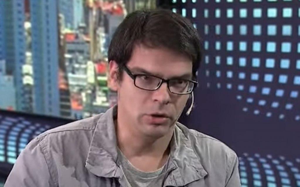 ldquoMintioacute deberiacutea dar un paso al costadordquo- legislador portentildeo cuestionoacute a Adorni por sus Bitcoin