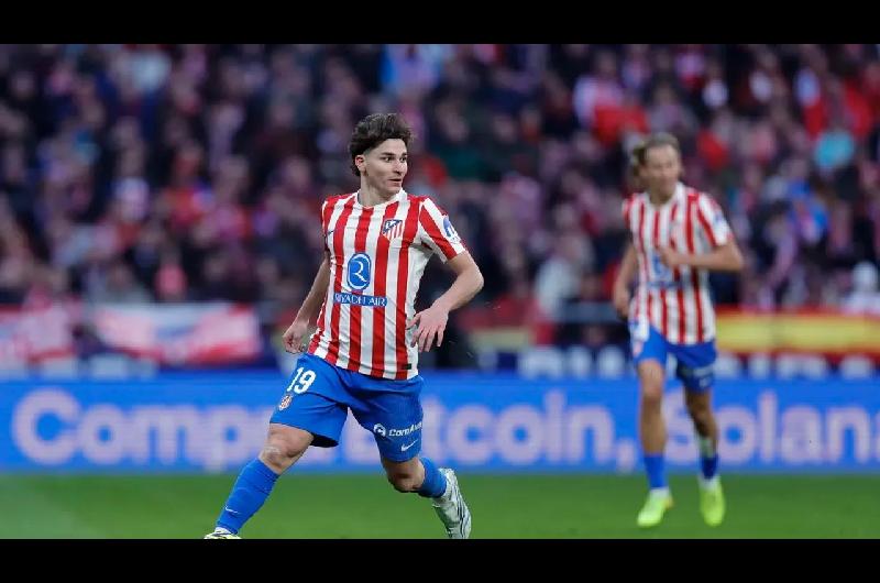 Bombazo- Juliaacuten Aacutelvarez pidioacute ser transferido y sacudioacute al Atleacutetico de Madrid