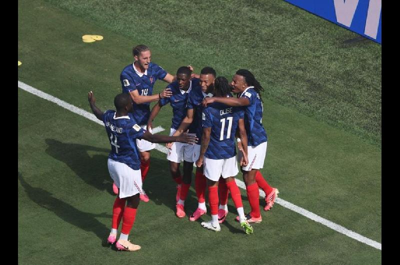 Mundial 2026- Francia goleoacute a Irak y se clasificoacute a los 16avos