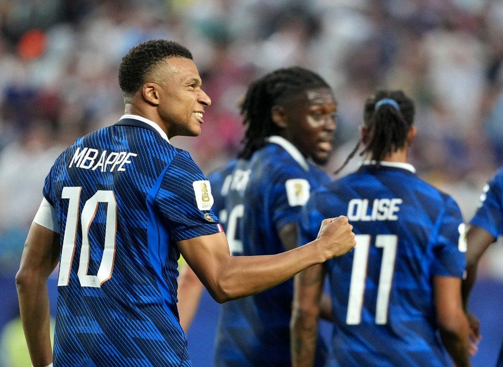 Mbappeacute a la caza de Messi- marcoacute un doblete y alcanzoacute a Klose como segundo maacuteximo artillero de los mundiales