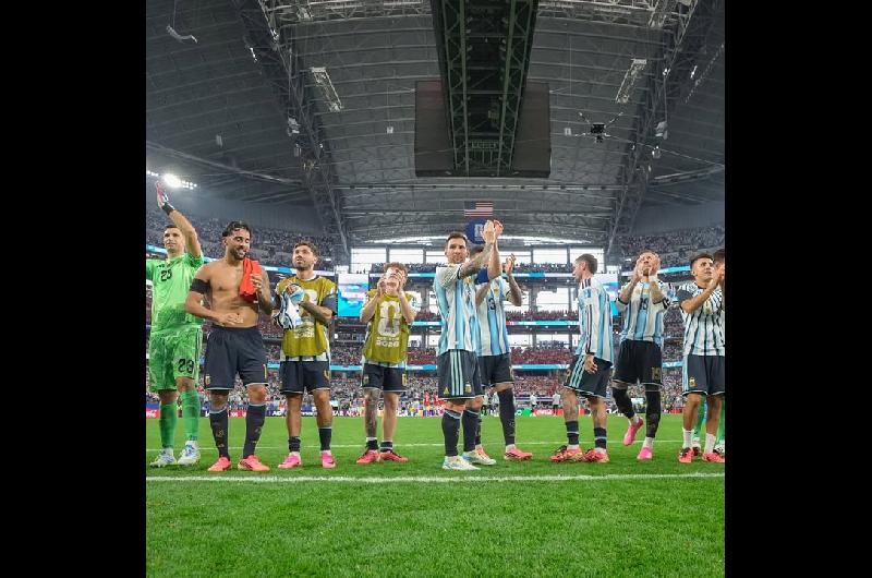 ldquoUn pasito maacuteshelliprdquo- la Scaloneta celebroacute el triunfo ante Austria en redes sociales