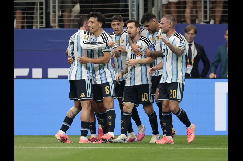 Quieacutenes son los jugadores de la Seleccioacuten argentina que deberaacuten cuidarse ante Jordania