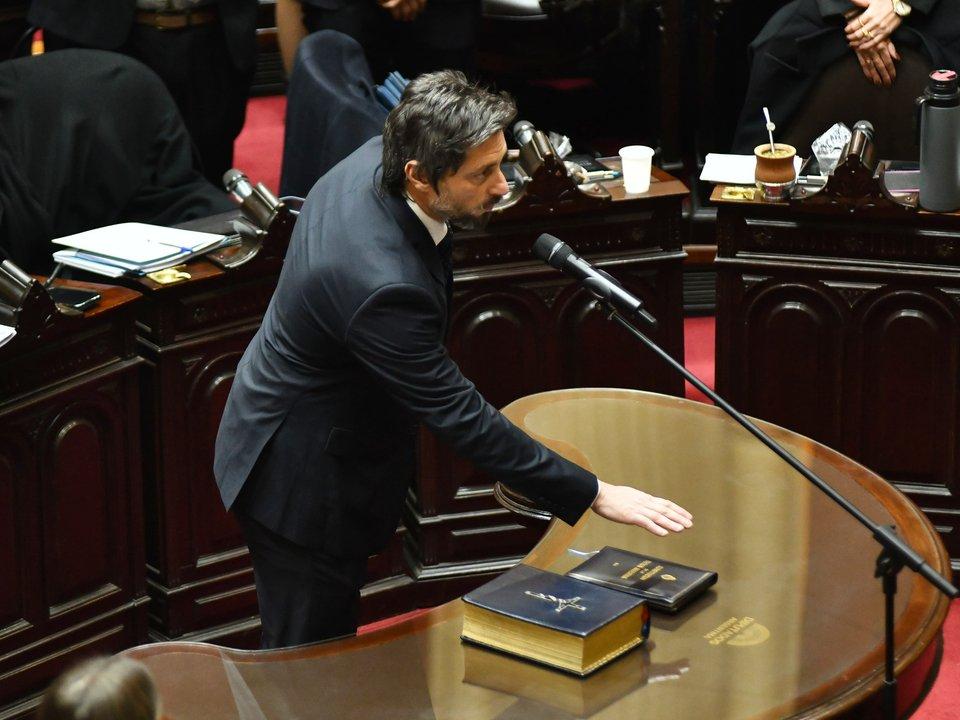 Diputados le aceptoacute la renuncia a Adriaacuten Ravier y juroacute su reemplazante Martiacuten Matzkin