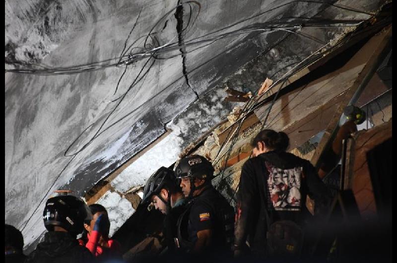 Terremotos en Venezuel- suspendieron las actividades escolares y los sistemas de Metro