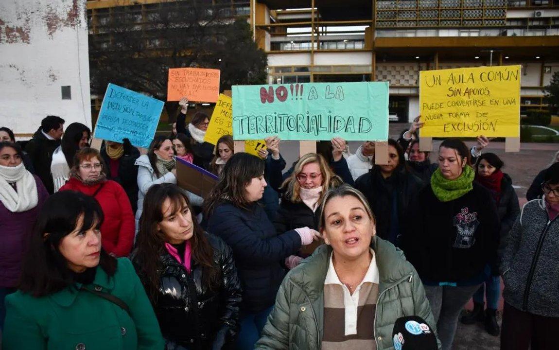 La Pampa- docentes acusan falsa inclusioacuten frente a Ziliotto