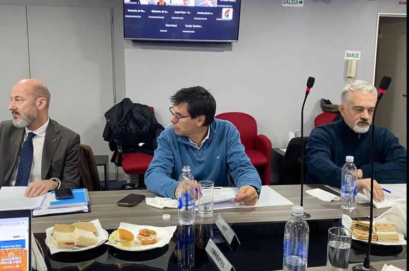 Cardozo solicitoacute informe de la deuda que Nacioacuten mantiene con la Provincia