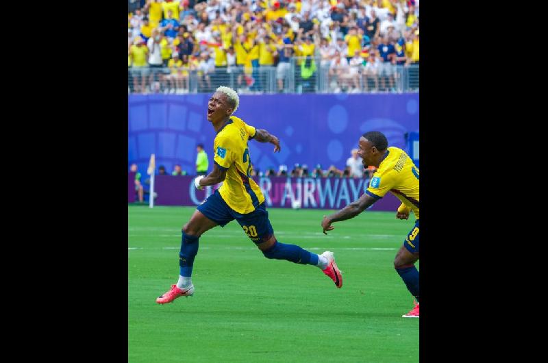 El presidente de Ecuador decretoacute feriado nacional tras la victoria ante Alemania en el Mundial 2026