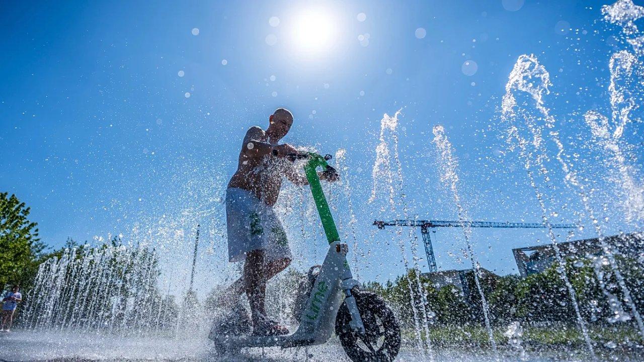 Infierno en Europa- Alemania rompe su reacutecord histoacuterico con una temperatura de 415 degC