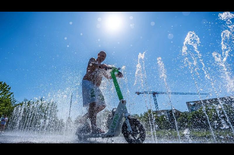 Infierno en Europa- Alemania rompe su reacutecord histoacuterico con una temperatura de 415 degC