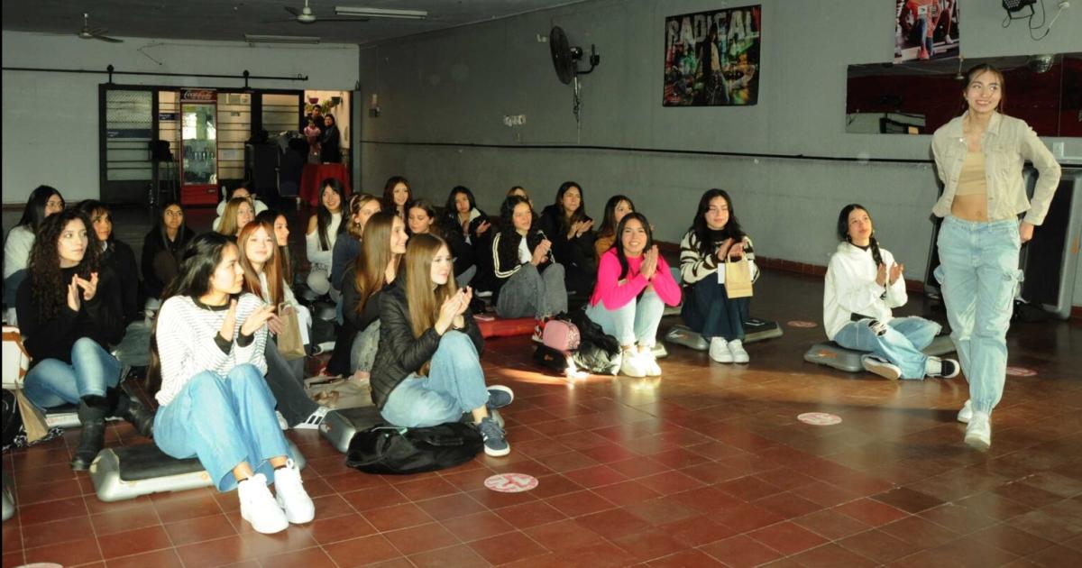 FNE- comenzoacute la preparacioacuten de las candidatas de los colegio capitalinos