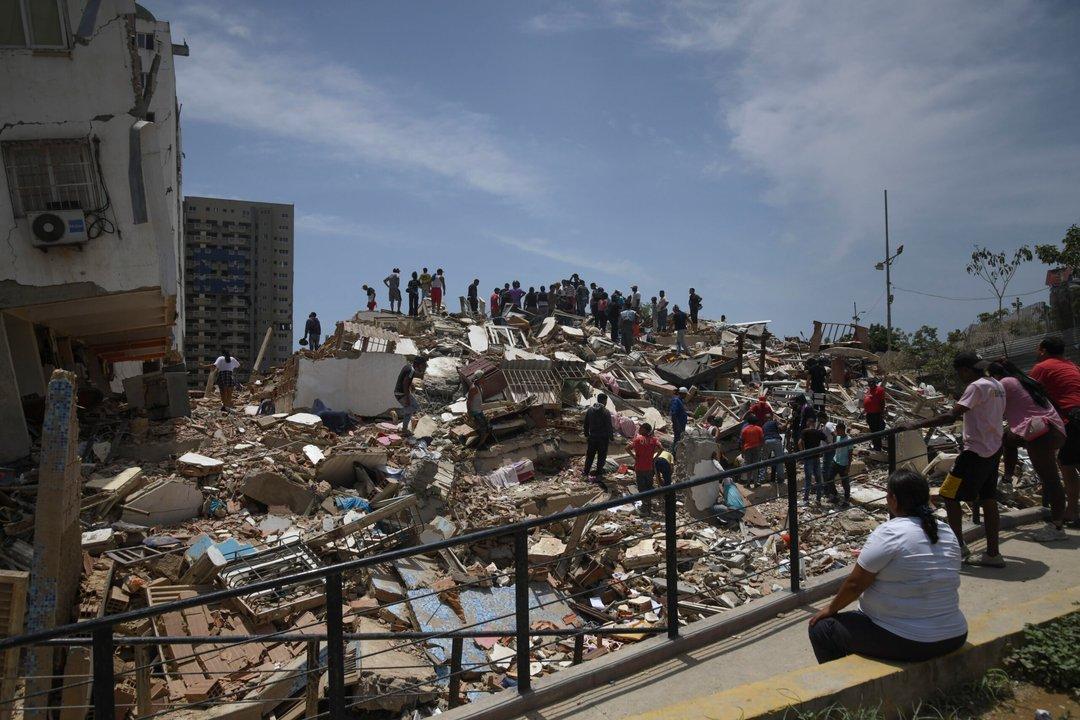 Venezuela- una nueva reacuteplica de 51 aumentoacute la tensioacuten en Caracas a cinco diacuteas del doble terremoto