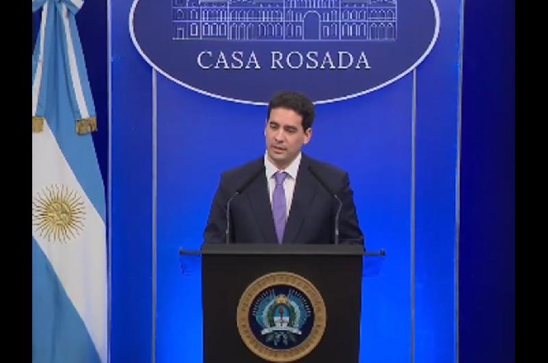 Adriaacuten Ravier- ldquoMauricio Macri y Javier Milei estaacuten en sintoniacuteardquo