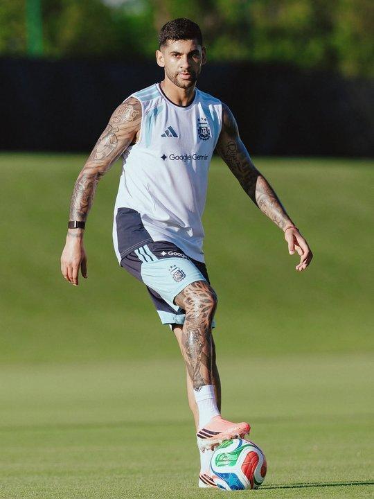 Buenas noticias para Scaloni- el ldquoCuti Romero se entrenoacute a la par del grupo