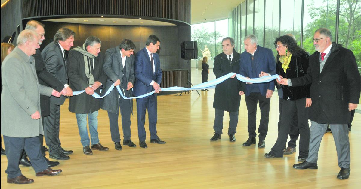 Habilitaron el  Centro Cultural Lola Mora