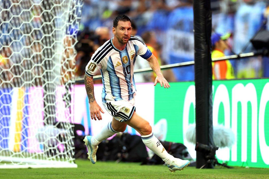 La Seleccioacuten argentina se enfrenta con Egipto por un lugar en los cuartos de final del Mundial 2026