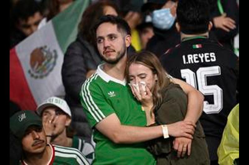 Tiroteo en el sur de California deja cuatro heridos tras el juego de la Copa Mundial Meacutexico-Inglaterra