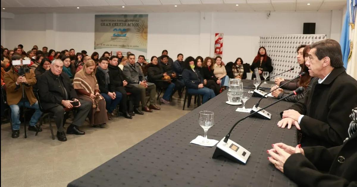 Gestioacuten Constructiva de Conflictos para profesores asesores de la FNE