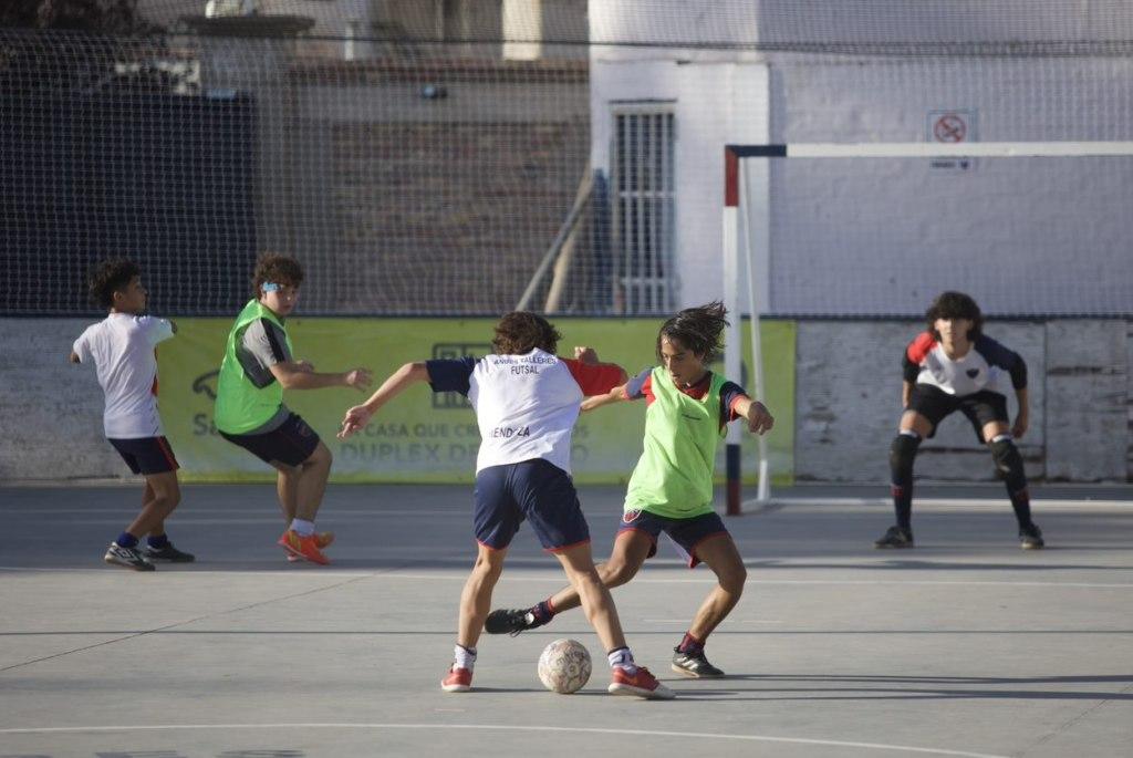 El Gobierno extiende hasta fin de antildeo el reempadronamiento de clubes de barrio para mantener subsidios