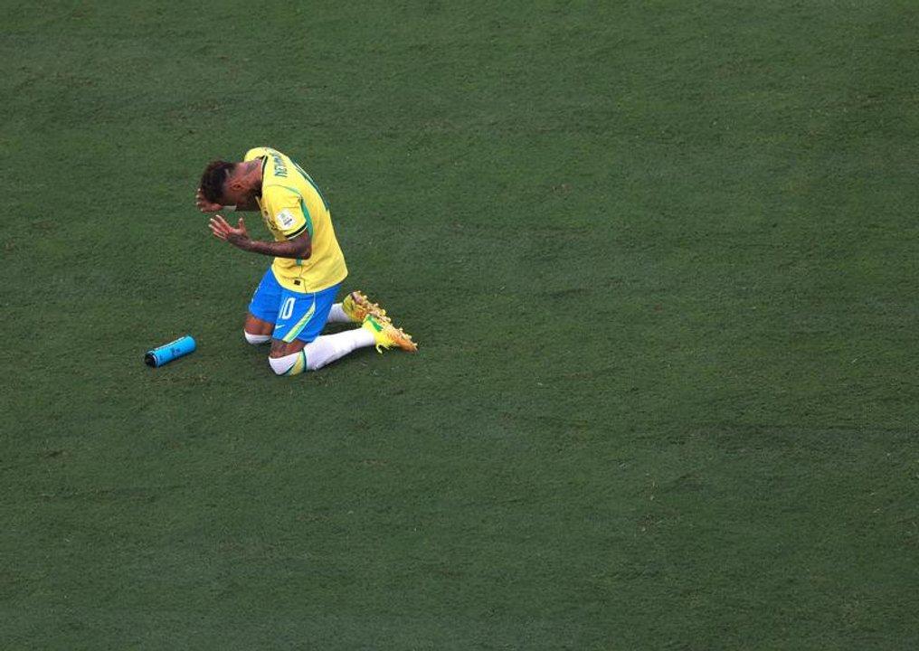 En Brasil aseguraron que Neymar evaluacutea retirarse del fuacutetbol