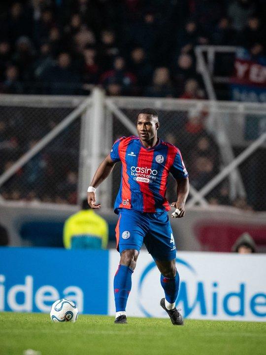 San Lorenzo confirmoacute la salida de Jhohan Romantildea iquesta doacutende se iraacute el colombiano