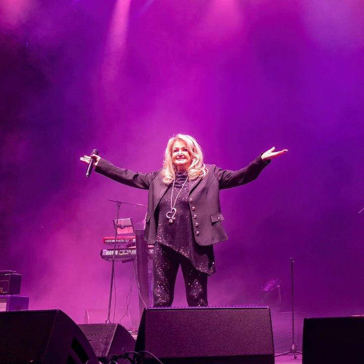 De queacute murioacute Bonnie Tyler