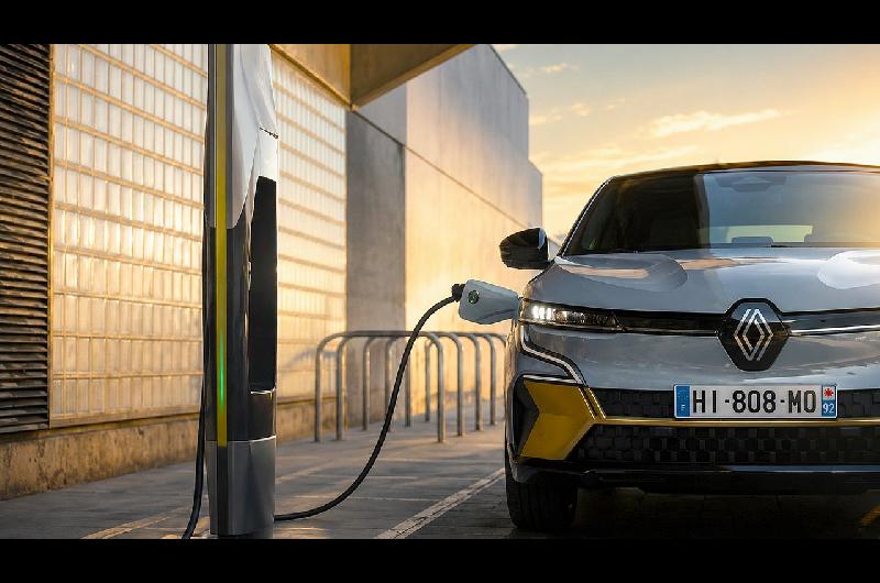 Cambia la estrategia de Renault en Argentina- retira sus autos eleacutectricos tras el avance de las marcas chinas