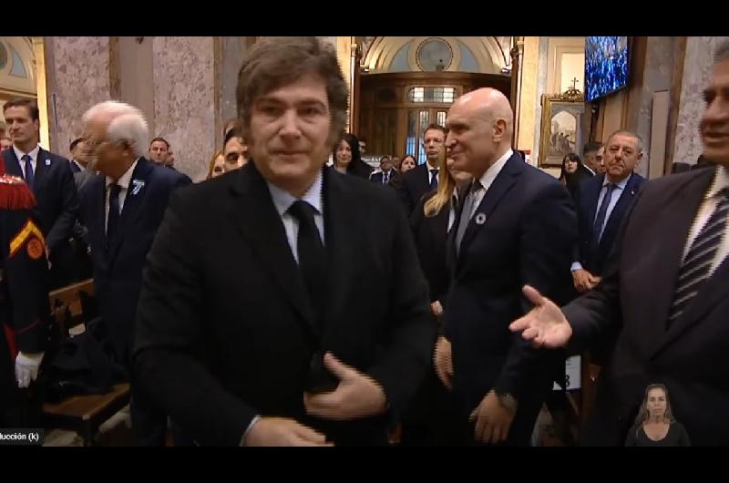 Javier Milei y Jorge Macri a los abrazos en el Tedeum