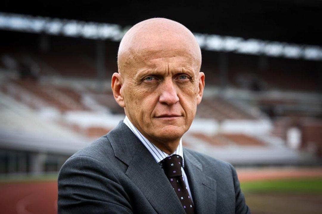 El respaldo de la FIFA por las criacuteticas al arbitraje en Argentina-Egipto
