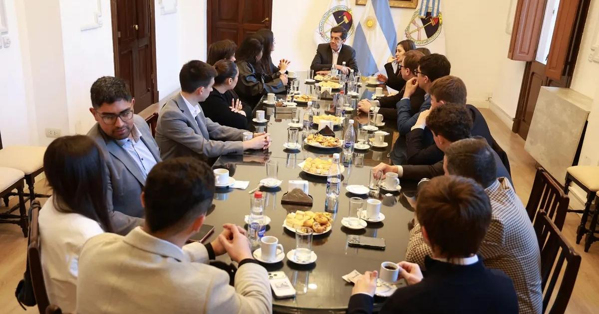 El Gobernador expuso la visioacuten de desarrolloy crecimiento de Jujuy