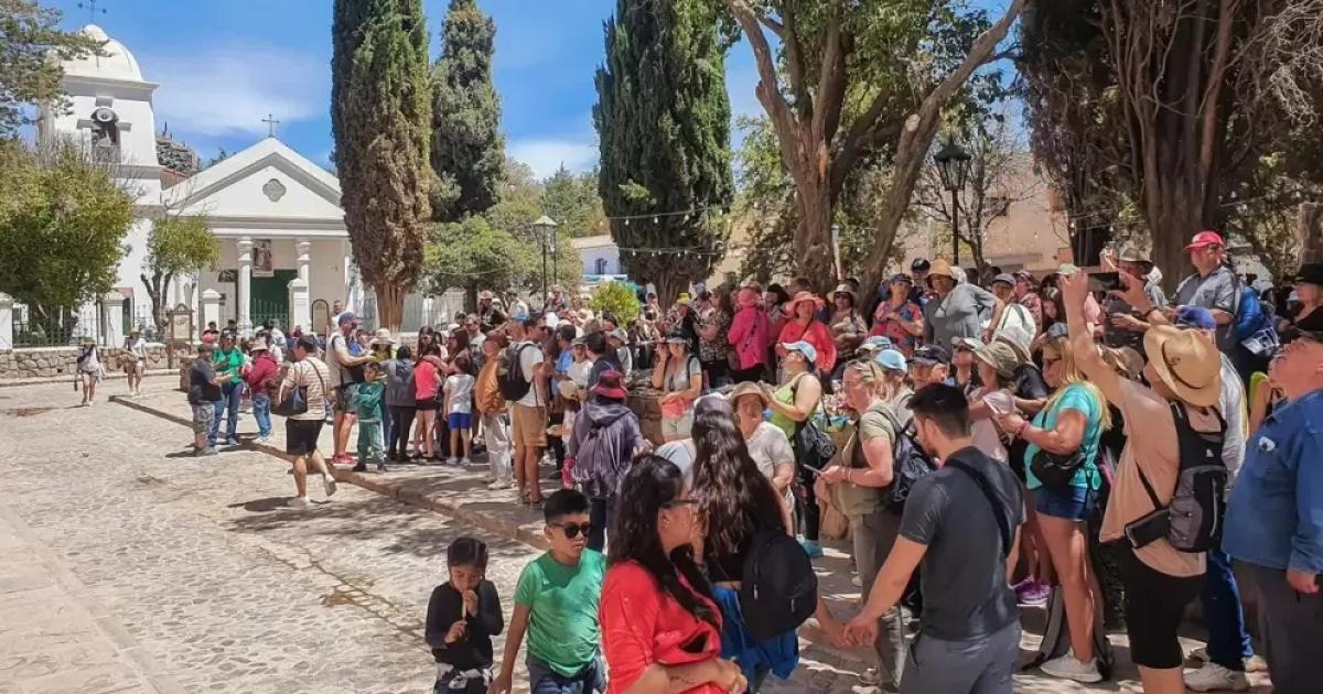 La Quebrada de Humahuacalidera la ocupacioacuten turiacutestica