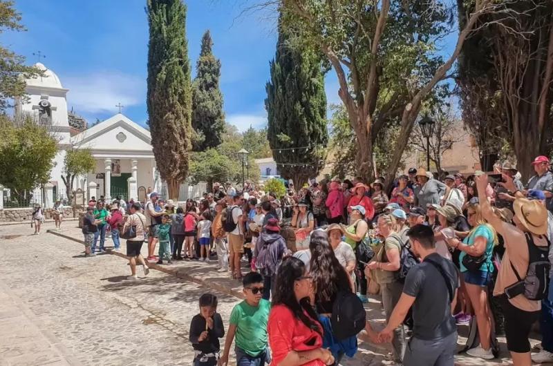 La Quebrada de Humahuacalidera la ocupacioacuten turiacutestica