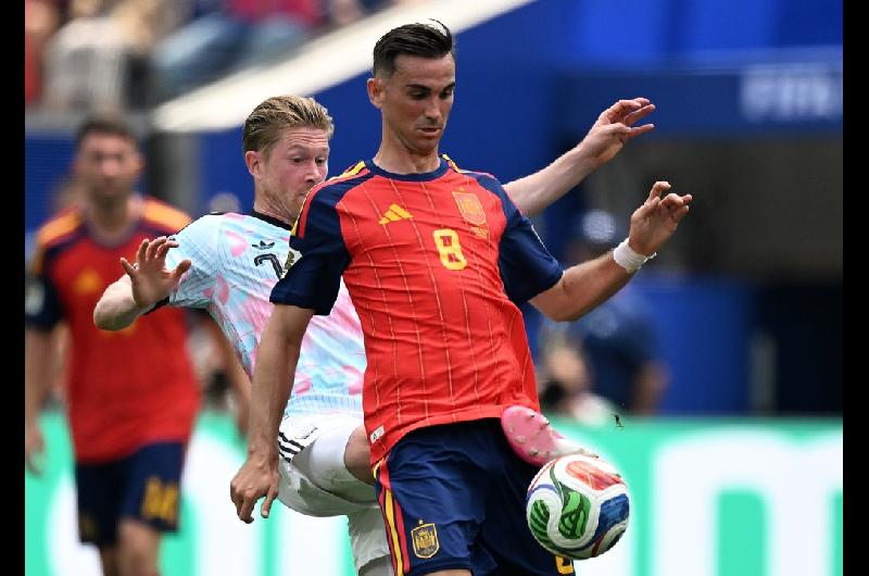 Espantildea le ganoacute a Beacutelgica y se metioacute en semifinales del Mundial 2026