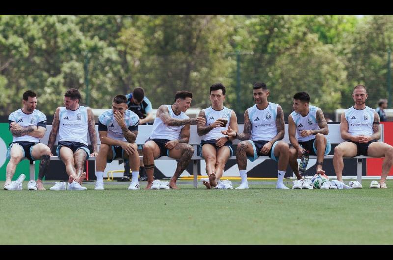 Vigilia albiceleste en Kansas en medio de una nueva marea de hinchas
