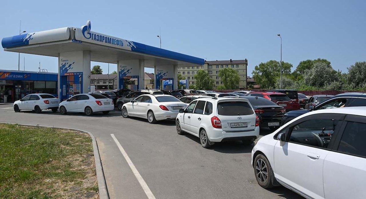 La escasez de combustible paraliza a Rusia tras los masivos ataques de Ucrania